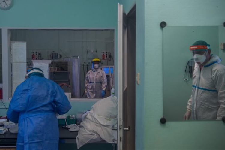 Levonulóban a megbetegedési hullám Oroszországban